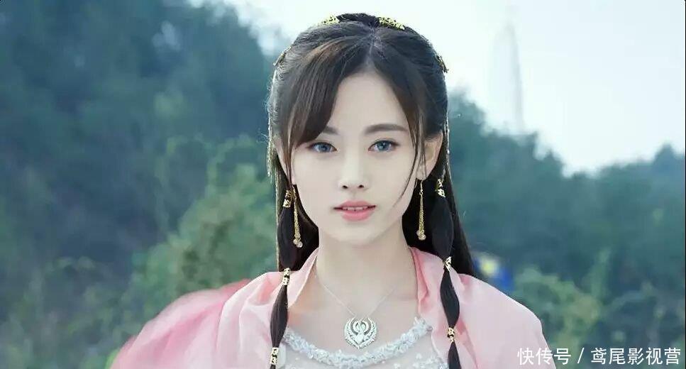 手枪与红唇